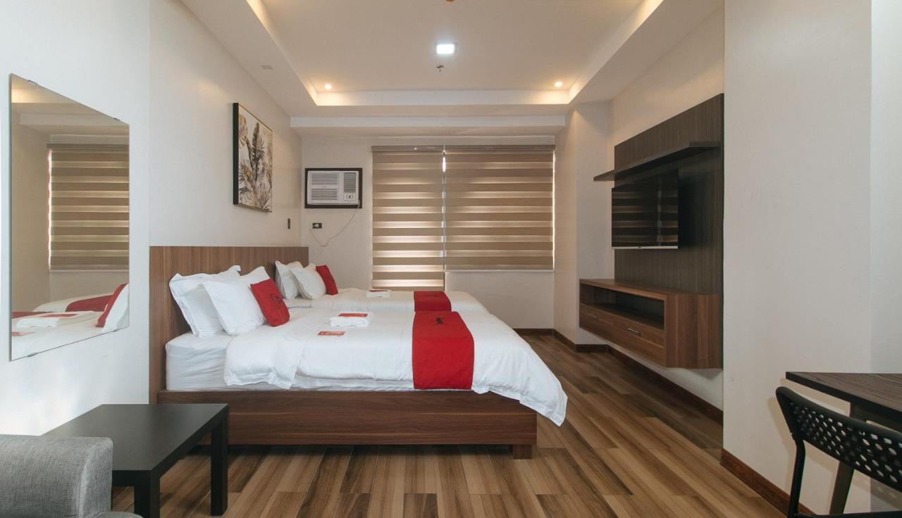 Reddoorz Plus @ Bez Tower And Residences San Juan San Juan  ภายนอก รูปภาพ