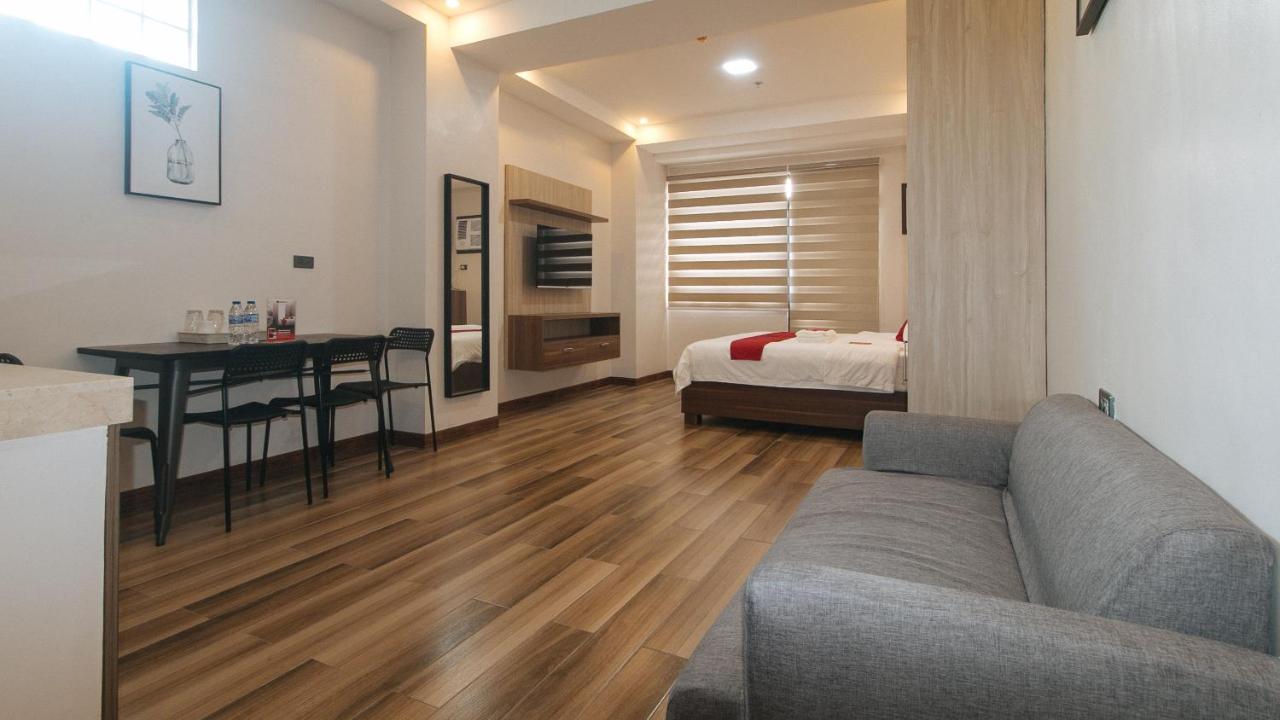 Reddoorz Plus @ Bez Tower And Residences San Juan San Juan  ภายนอก รูปภาพ