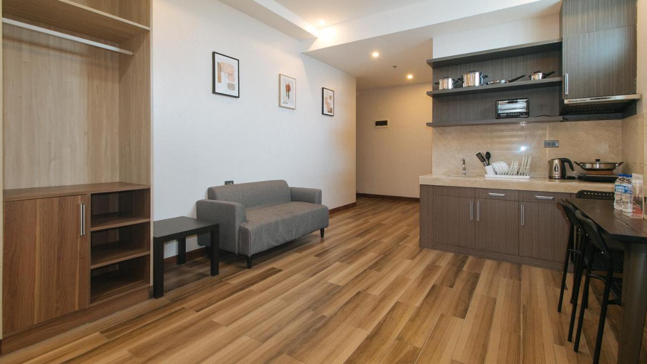Reddoorz Plus @ Bez Tower And Residences San Juan San Juan  ภายนอก รูปภาพ