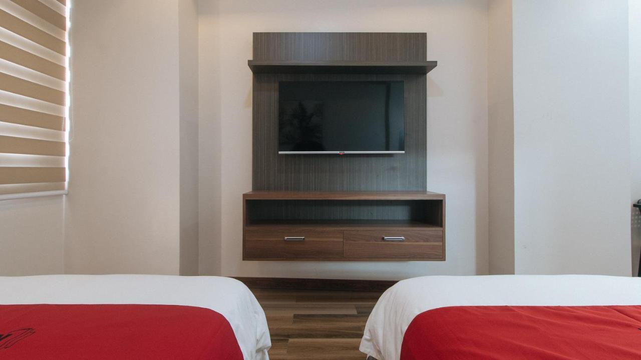 Reddoorz Plus @ Bez Tower And Residences San Juan San Juan  ภายนอก รูปภาพ